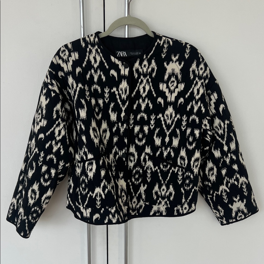 Zara Kids Black and Cream Patterned Blazer